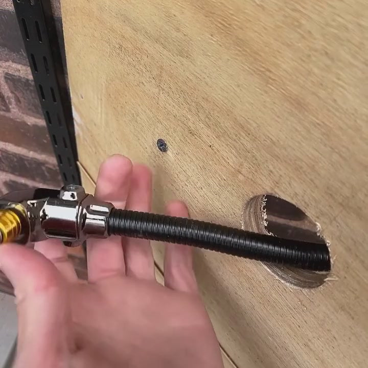 シャフトを曲げて当てる